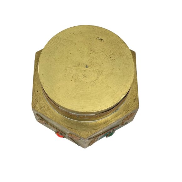 Vintage Chinese Brass Trinket Box With Enamel Inlays Decorative Lid Snuff - Picture 8 of 13